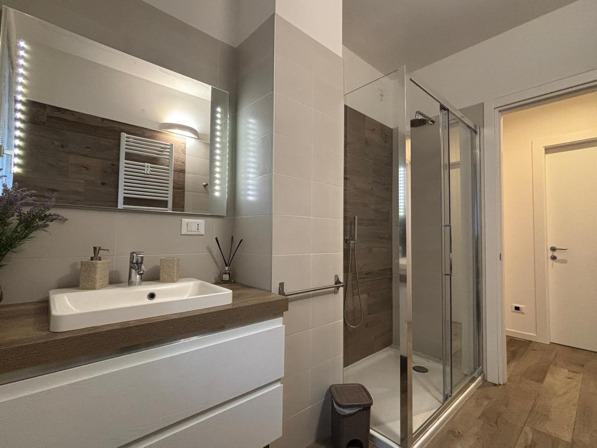 Апартаменты Smart House S.Orsola - Garage & Garden Болонья Экстерьер фото